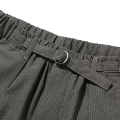 Post Overalls Shorts<E-Z Lax 4 Shorts Seersucker Olive